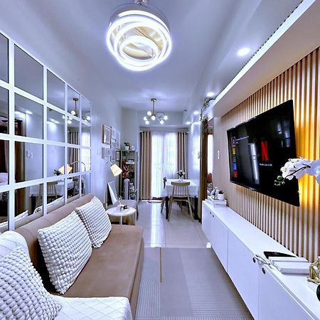 Cozypura Staycation Near Moa, Airport , With Free Fast Wifi, Netflix And Pay Parking Pasay Esterno foto