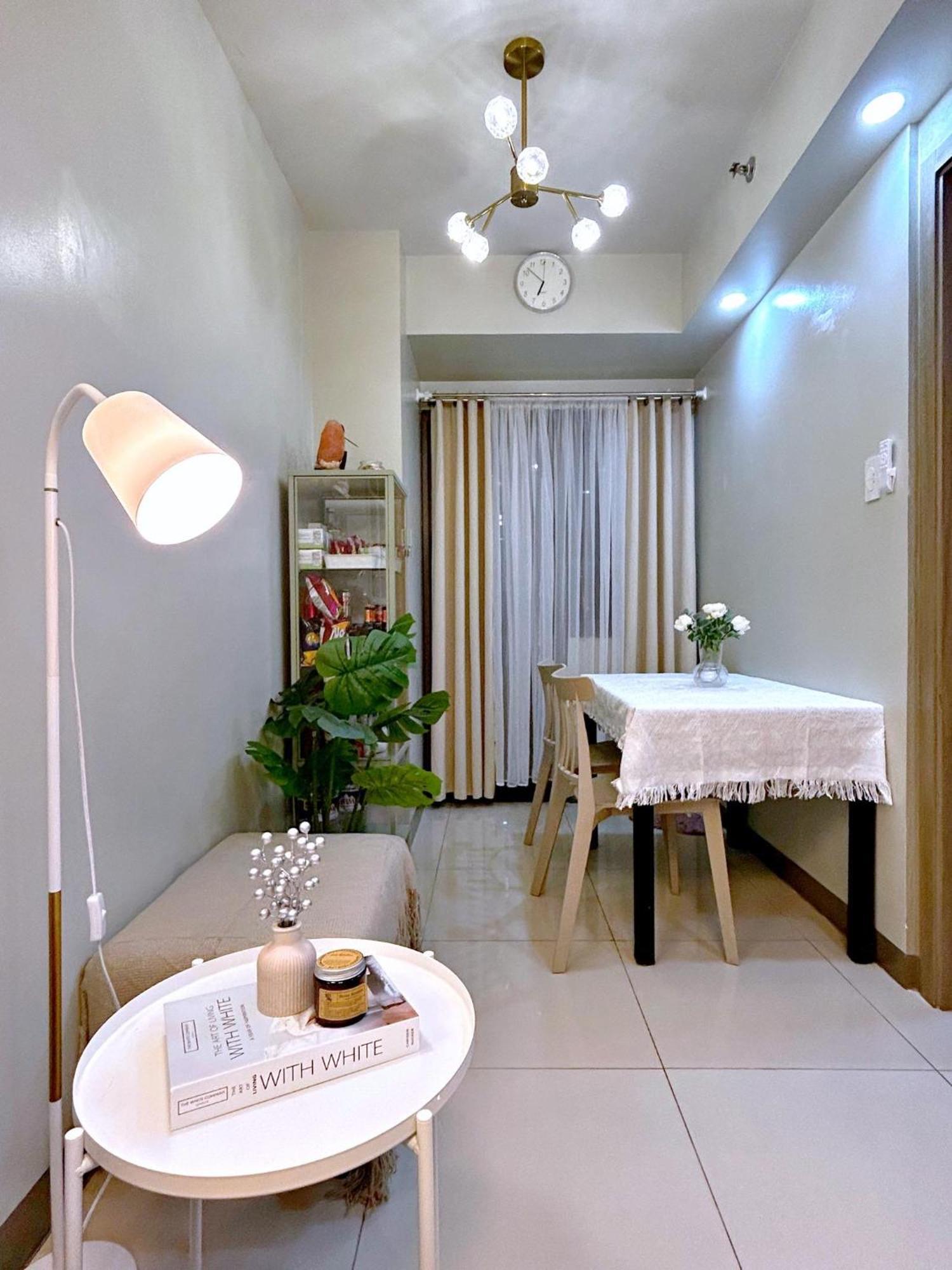 Cozypura Staycation Near Moa, Airport , With Free Fast Wifi, Netflix And Pay Parking Pasay Esterno foto